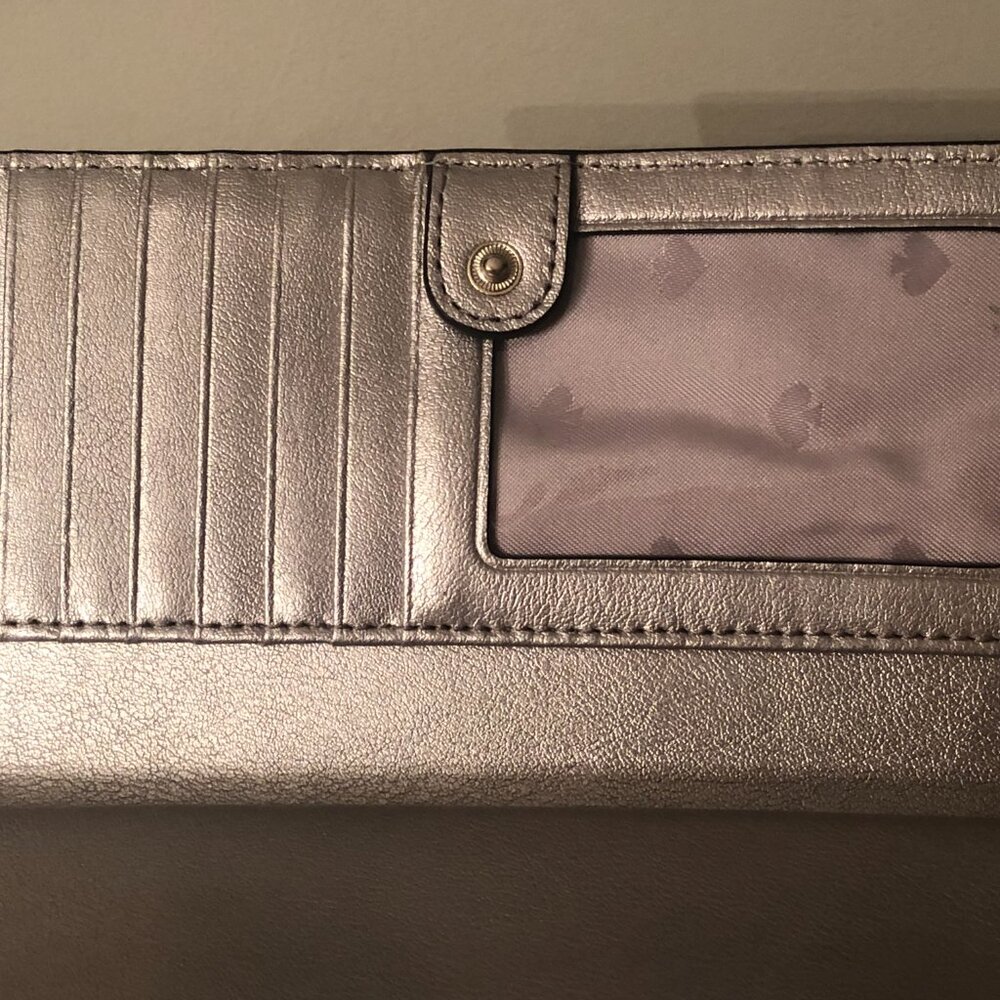 KATE SPADE PINK LEATHER SCALLOP WALLET ~ LARGE ~ 14 CARD SLOTS ~ GOLD INTERIOR - Picture 6 of 10